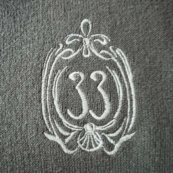 Club 33 Cashmere Blend Sweater • NWT • Disney Exclusive • Size Small • Gray - Picture 3 of 5
